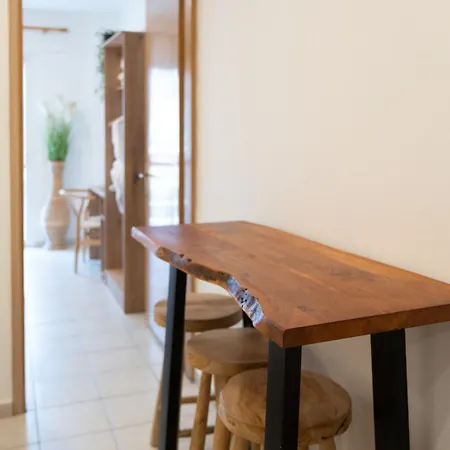 아파트 Zoi Paralía